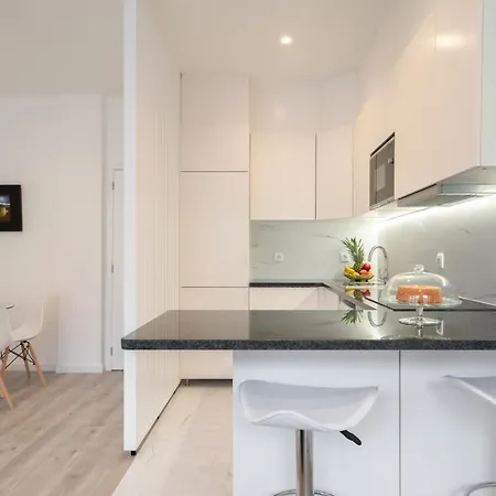 Host Wise - Trendy Spacious Flats - * Matosinhos (Porto)